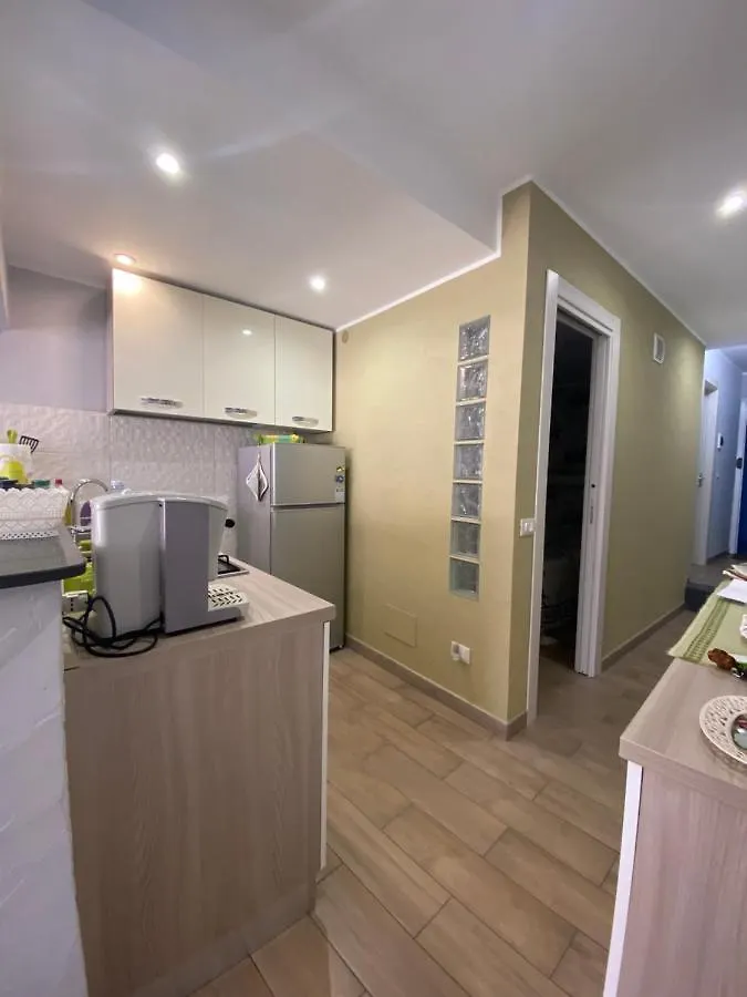 Naxos Beach Apartment جيارديني ناكسوس 0*,  إيطاليا